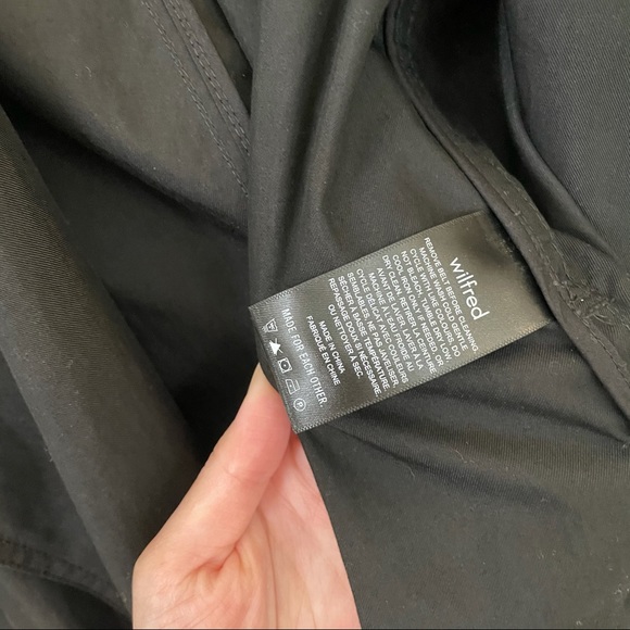 EUC ARITZIA WILFRED Requiem Trench Coat XXS Belted Black Water-Repellent Jacket - Picture 12 of 15